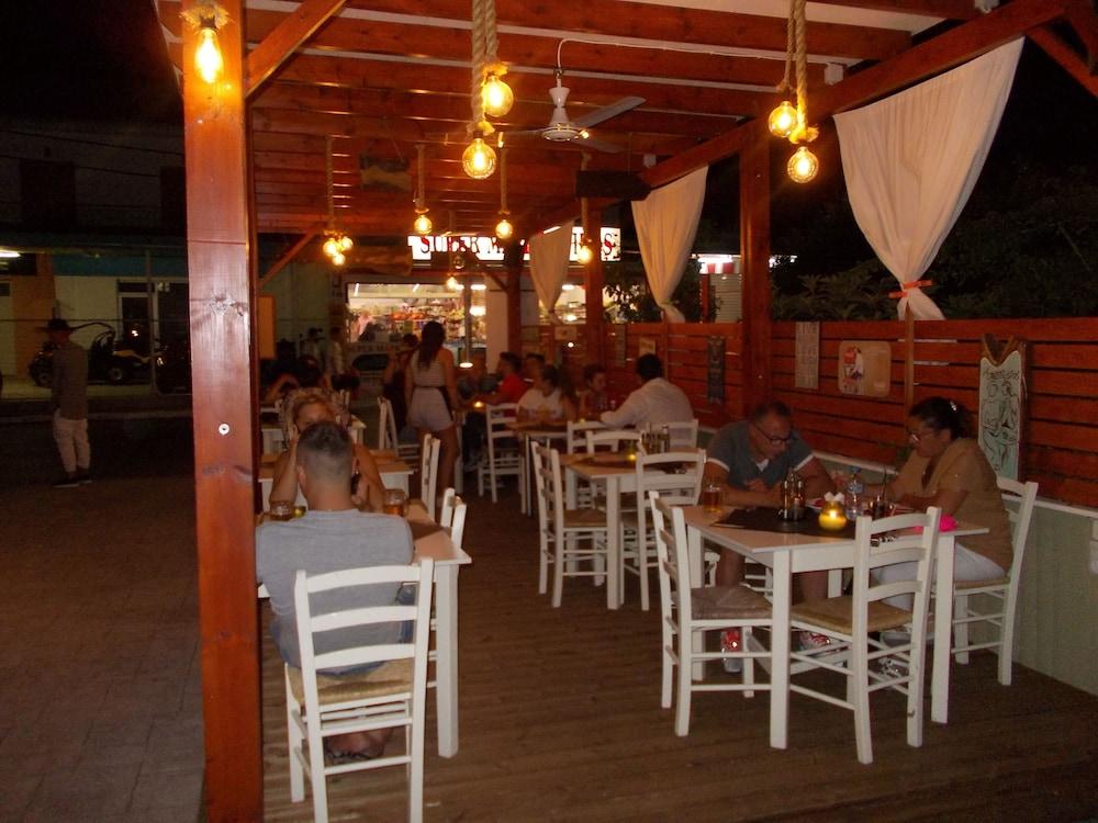 Gardens Hotel apartamentowy 3*