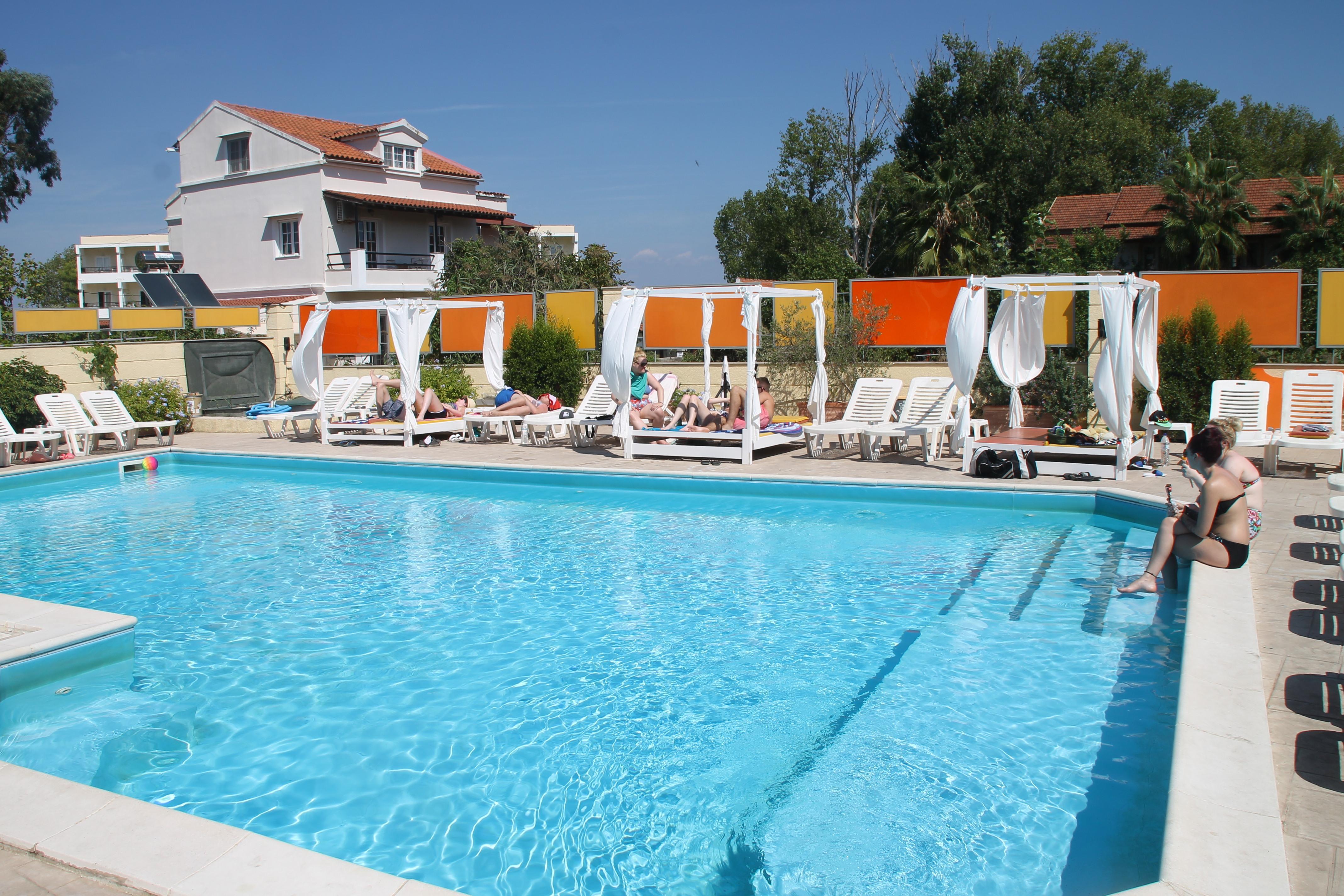 Gardens Hotel apartamentowy 3*