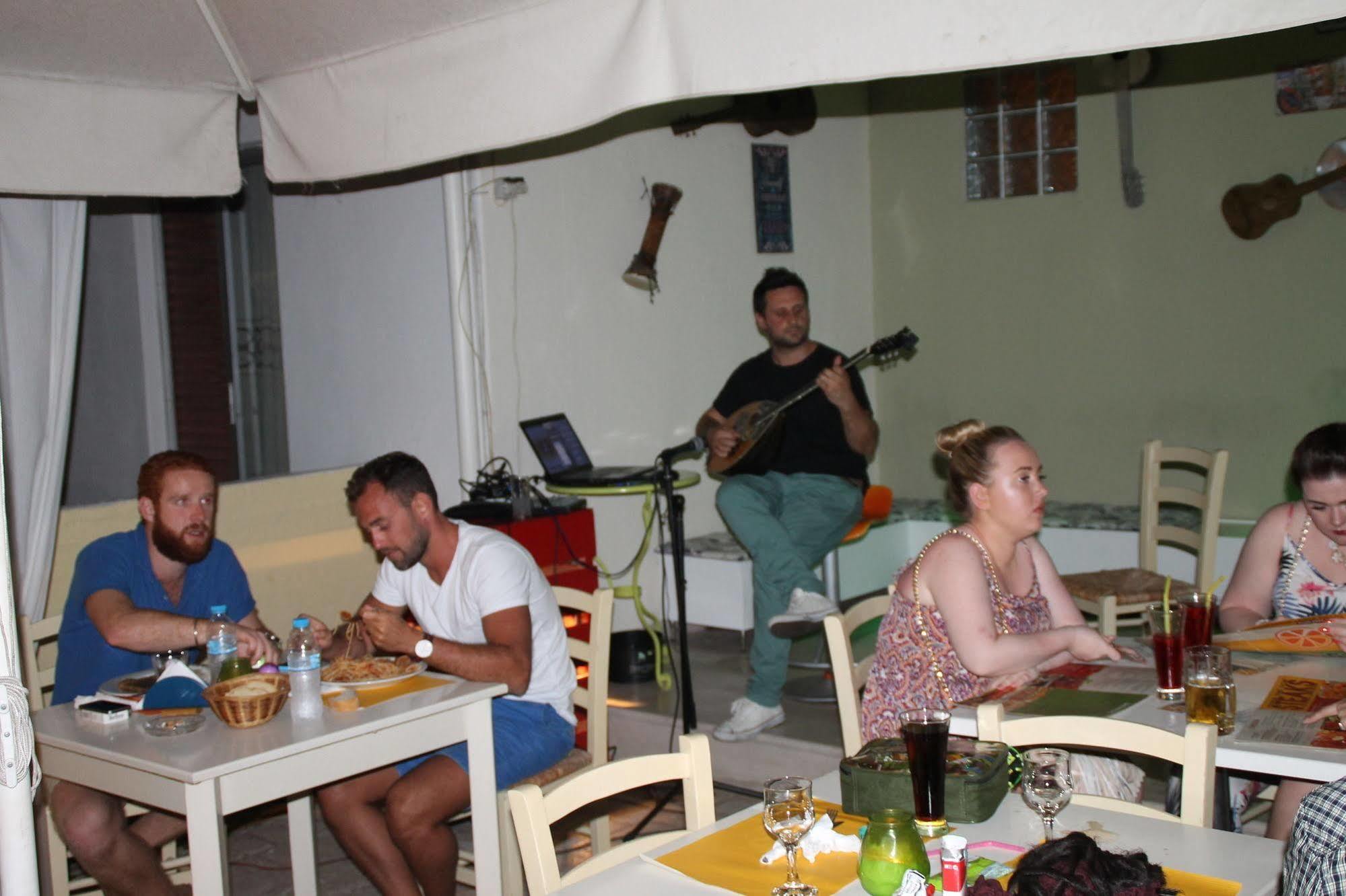 Hotel apartamentowy Gardens 3*